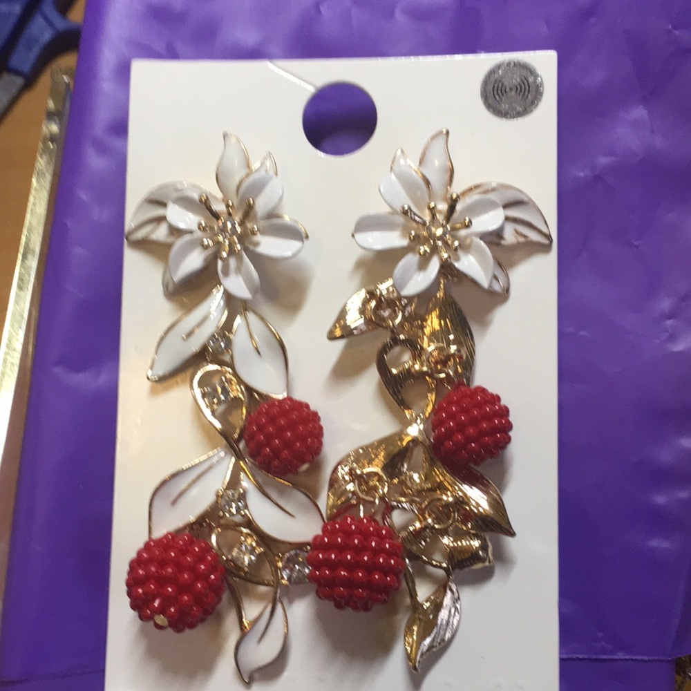 Forever21 red, white and gold earrings pierced.